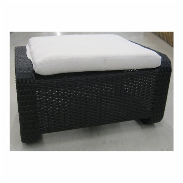 STOL IZ UMETNEGA RATANA BIVA VANCOUVER TABURE Z BELO BLAZINO