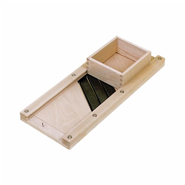 STRGALO KGZ 60 CM RIBEŽEN ZA ZELJE SREDNJI