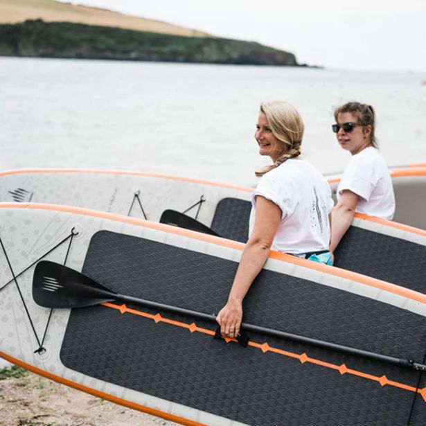 SUP DESKA SHARK 22/23 12.6X30X6 Z VESLOM