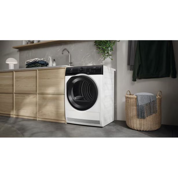 SUŠILNI STROJ ELECTROLUX EW6D98BEE