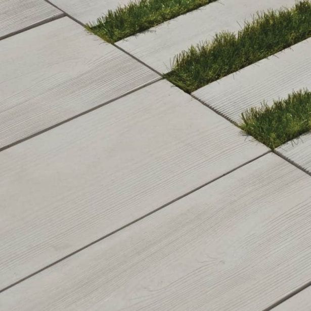 BETONSKA PLOŠČA SEMMELROCK SVEN PLOŠČA 60/25/ 3.8 - 4.2 CM. NORDIJSKO SIVA