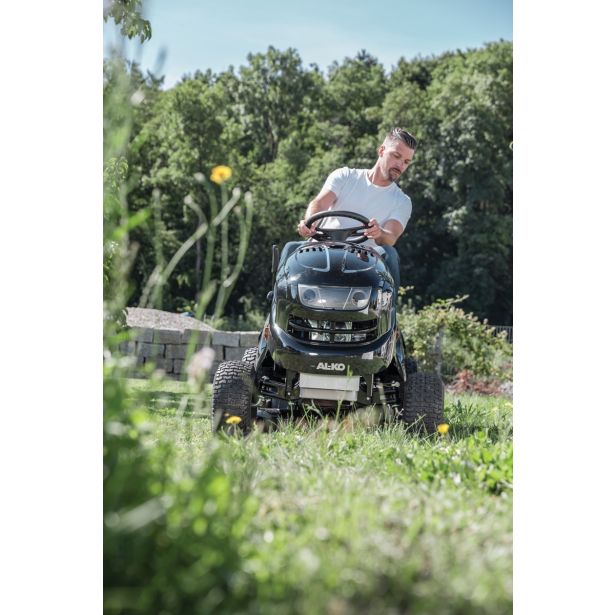 PARKOVNI TRAKTOR AL-KO T 15-93.9 HD-A BLACK EDITION