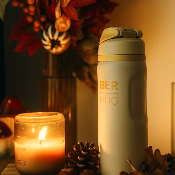 TERMOVKA BERHUG TREKKER 770ML COSMIC LATTE