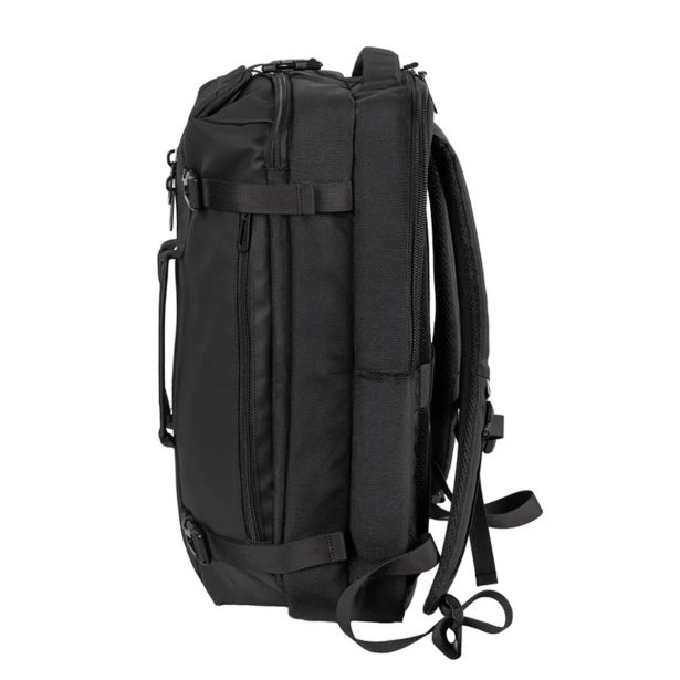 TORBA / NAHRBTNIK GENESIS PALLAD 570 ZA PRENOSNIKE DO 17.3", 23L