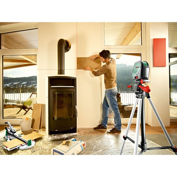 KRIŽNI LASER BOSCH UNIVERSALLEVEL 3 BASIC