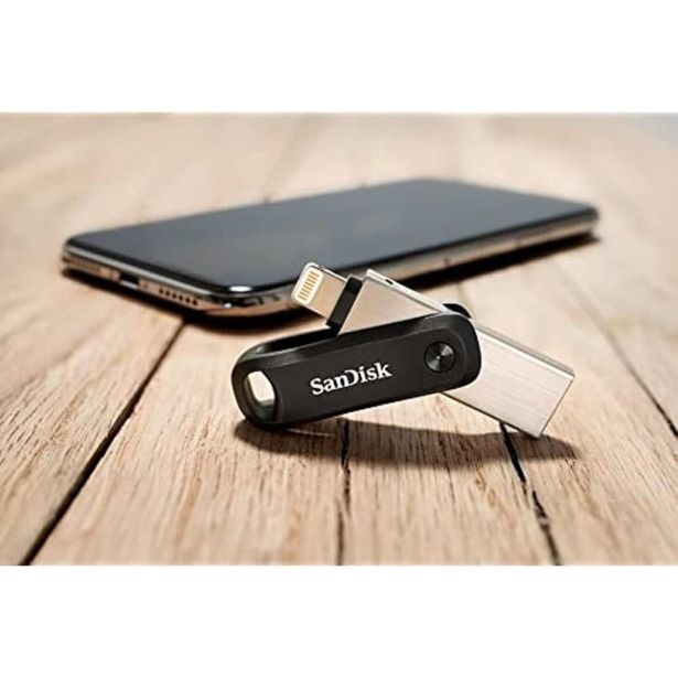 USB KLJUČ SANDISK SAN IXPAND 256GB