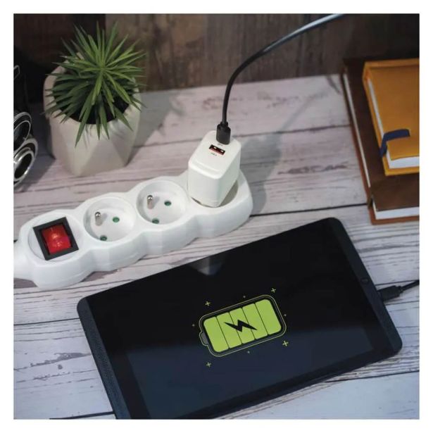 USB RAZDELILEC (HUB) EMOS GAN PD 20 W MAX V02G20
