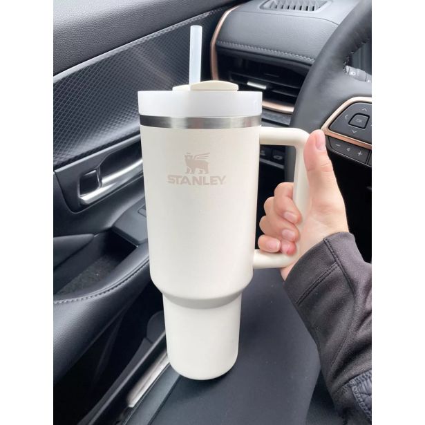 VAKUUMSKI KOZAREC THE QUENCHER H2.0 FLOWSTATE TUMBLER 0.89L, CREAM 2.0