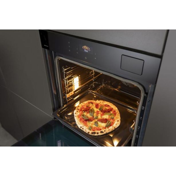 VGRADNA PARNA PEČICA HISENSE BAS614P8B