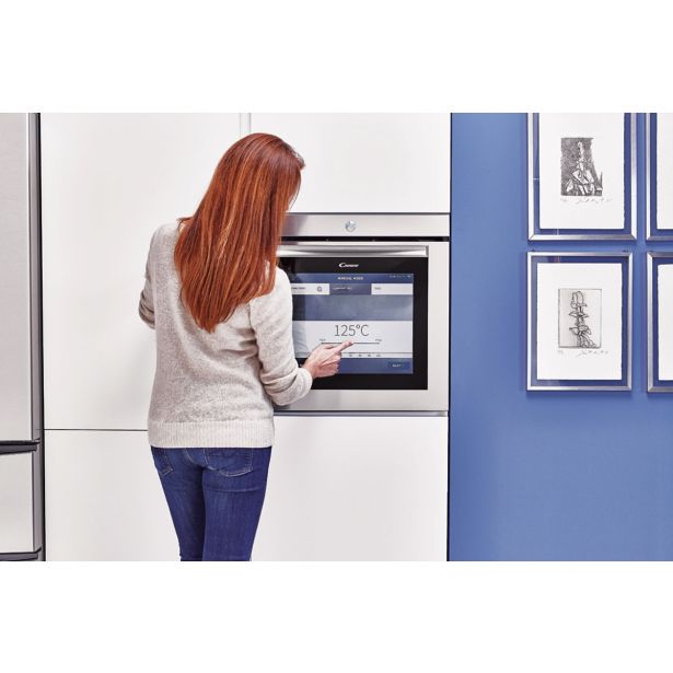 VGRADNA PEČICA CANDY WATCH & TOUCH