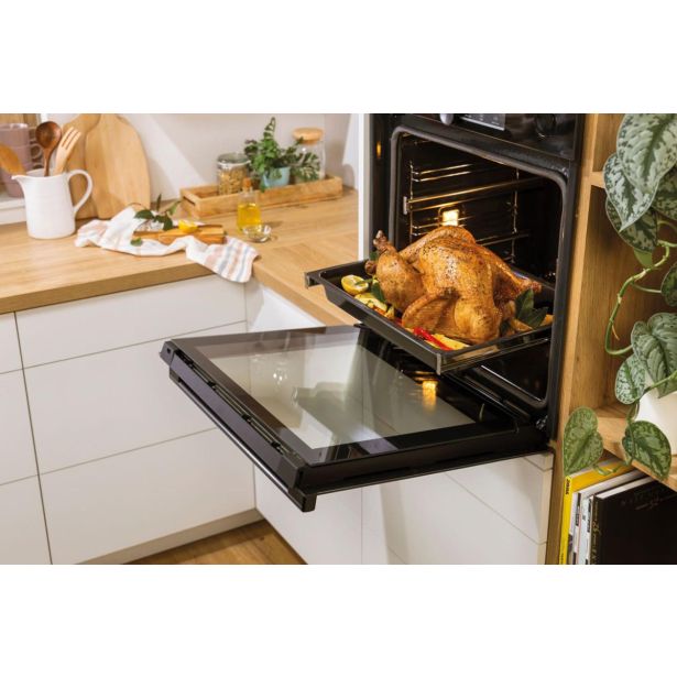 VGRADNA PEČICA GORENJE BPSX6737E13BG