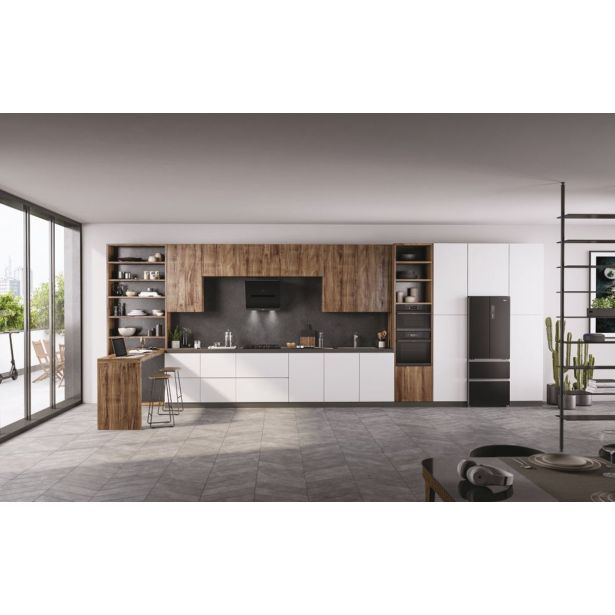 VGRADNA PEČICA HAIER HWO60SM4TS9BH