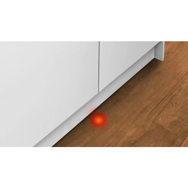 VGRADNI POMIVALNI STROJ BOSCH SMV25EX00E