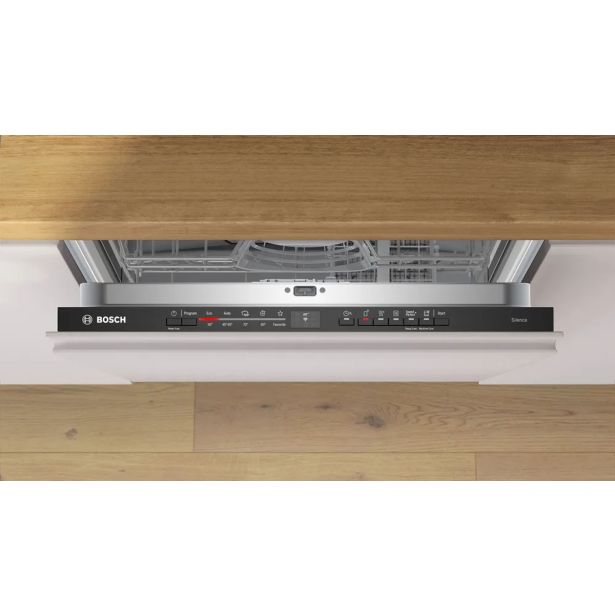 VGRADNI POMIVALNI STROJ BOSCH SMV2HTX08E