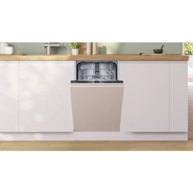 VGRADNI POMIVALNI STROJ BOSCH SPV2HKX02E