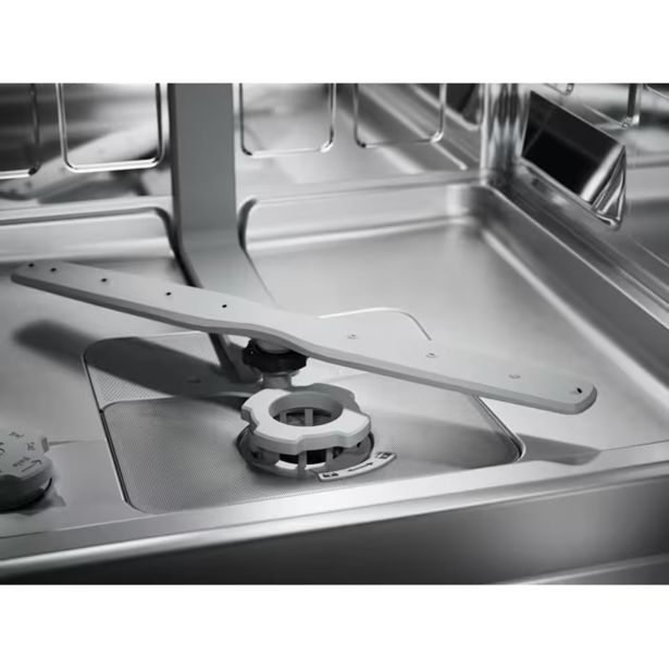 VGRADNI POMIVALNI STROJ ELECTROLUX E72LB210S