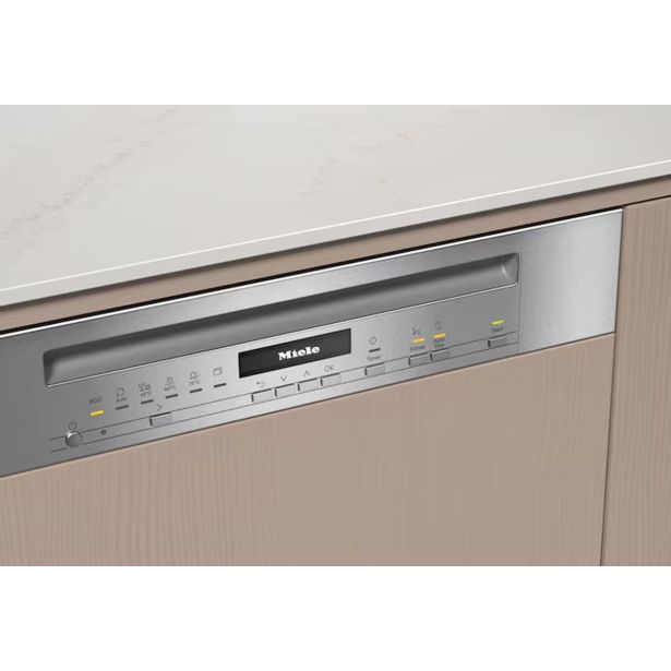 VGRADNI POMIVALNI STROJ MIELE G 7131SCI AUTODOS