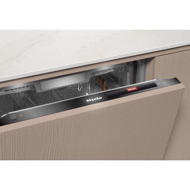 VGRADNI POMIVALNI STROJ MIELE G7985 SCVI K2O XXL AUTODOS