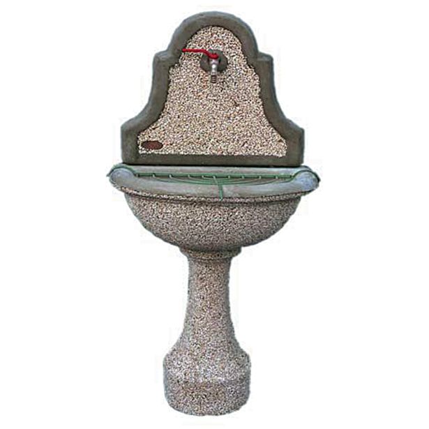 BETONSKI IZDELEK JARC VODNJAK SOČA STENSKI LIJAK