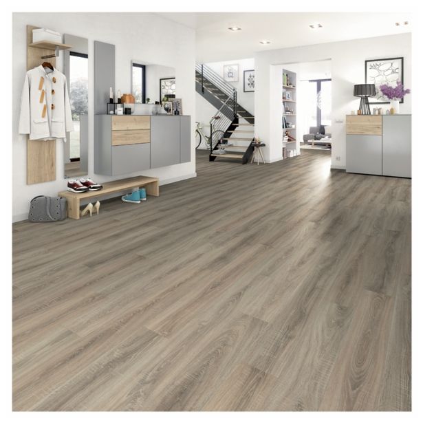 VODOODPOREN POD EGGER HOME DESIGN NARAVNI SIVI HRAST EHD002 1295X192X5 MM