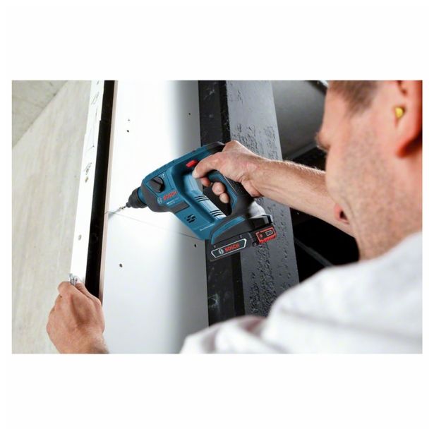 VRTALNO KLADIVO AKUMULATORSKO BOSCH GBH 18 V-LI COMPACT