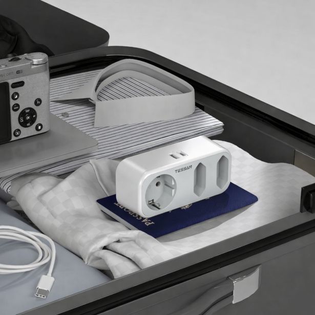 VTIČNI RAZDELILEC TESSAN 324C 1X SCHUKO + 2X EURO VTIČNICI, 1X USB-A, 1X USB-C