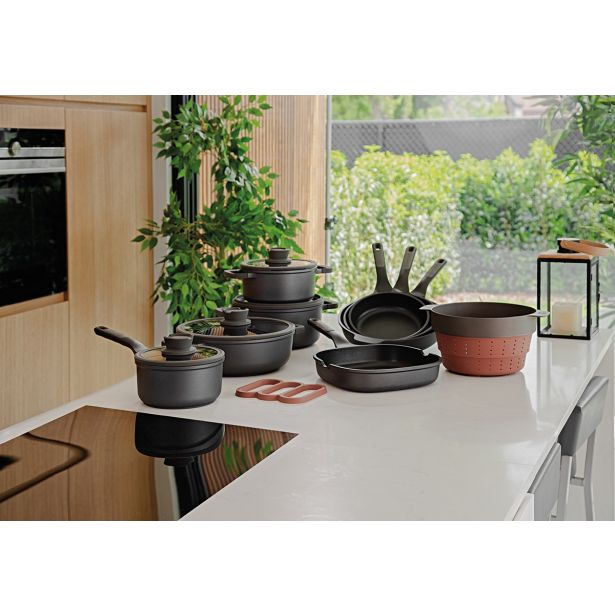 PONEV BERGHOFF WOK PONEV 28 CM STEKLEN POKROV LEO STONE