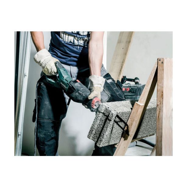 VEČNAMENSKA ŽAGA LISIČARKA METABO SSEP 1400 MVT