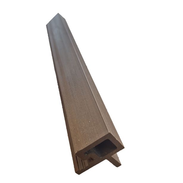 ZAKLJUČNA VOGALNA LETEV WPC FASADNI SISTEM ' KOTNI PROFIL KAVA