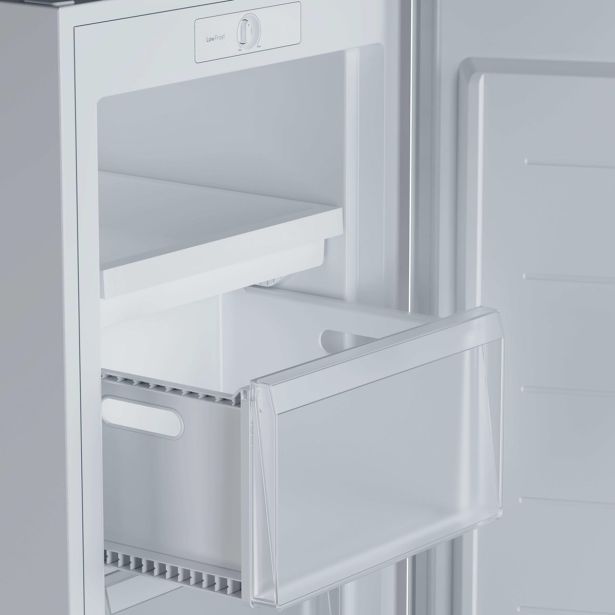 ZAMRZOVALNA OMARA CANDY CNUQ2L513EW