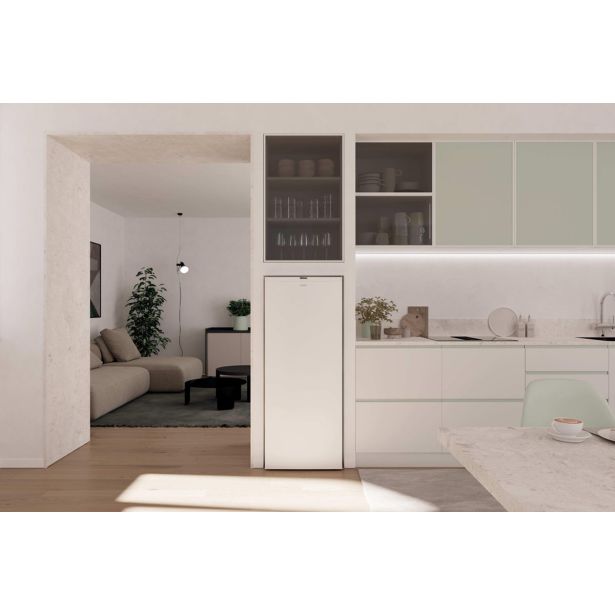 ZAMRZOVALNA OMARA CANDY CNUQ2L513EW