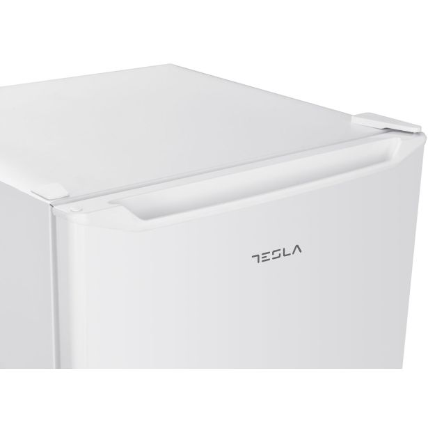 ZAMRZOVALNA OMARA TESLA RU1700HE