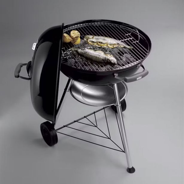 ŽAR NA OGLJE WEBER COMPACT KETTLE 57 CM ČRN