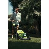 AKUMULATORSKA KOSILNICA GREENWORKS 40V 41 CM S 4AH BATERIJO IN POLNILNIKOM