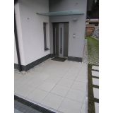 BETONSKA PLOŠČA ZOBEC ARENA SIVA 50X50 CM DEBELINA 3.8 CM