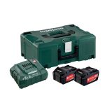 OSNOVNI SET METABO 2 X 4.0 AH + METALOC