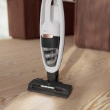 BATERIJSKI SESALNIK ELECTROLUX ES52HB25SH