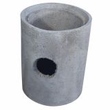 BETONSKI JAŠEK JARC FI 20 / 50 CM Z ODPRTINO