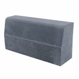 BETONSKI ROBNIK GOREC 15X50X25 CM DVOSLOJNI