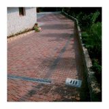 BETONSKI TLAKOVEC OBLAK GROUP RUSTIKAL MIX 01 RDEČ, RUMEN, RJAV