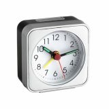 BUDILKA TFA KVADRATNA SREBRNO BELA