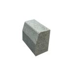 IZDELEK IZ GRANITA CESTNI ROBNIK 15X25X25 CM GRANITNI REZAN SV. SIV