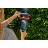 AKUM. ŠKARJE ZA ŽIVO MEJO GARDENA COMFORTCUT 50CM 18V 2.6AH 50/18V P4A SET