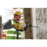 UDARNO KLADIVO DEWALT D25831K