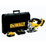 AKUMULATORSKI VBODNA ŽAGA DEWALT DCS331M2