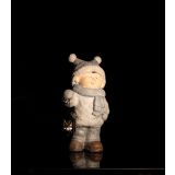 PRAZNIČNA FIGURA GLOSSTYLE DEČEK Z LANTERNO 43 CM