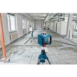 ROTACIJSKI LASER BOSCH GRL 300 HVG PROFESSIONAL Z GRADBENIM STOJALOM BT 300 HD IN MERILNO PALICO GR 240
