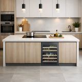 HLADILNA VITRINA CASO WINECHEF PRO 40 ČRNA