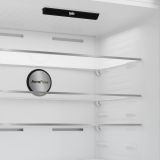 HLADILNIK IN ZAMRZOVALNIK BEKO B5RCNE615ZXP