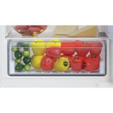 HLADILNIK IN ZAMRZOVALNIK BEKO BCHA275K3SN